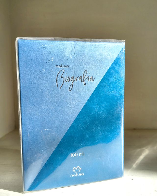 Biografía – Eau de parfum masculino · 100ml – Natura en Ailu Showroom, perfumería en Ensenada con envíos a toda Argentina